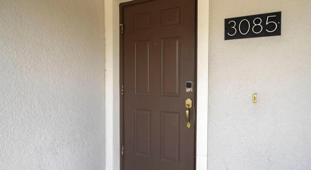 3085 TS - Opulent 5 BR Townhome Private Pool