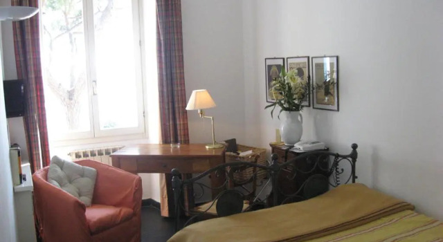 Номер Superior Hotel Beau Rivage