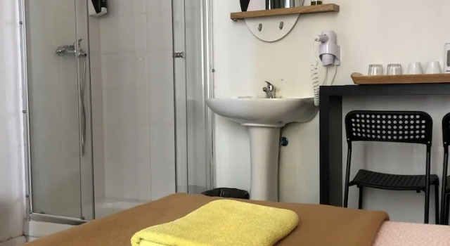 Двухместный номер Economy Hostal Plaza Luna