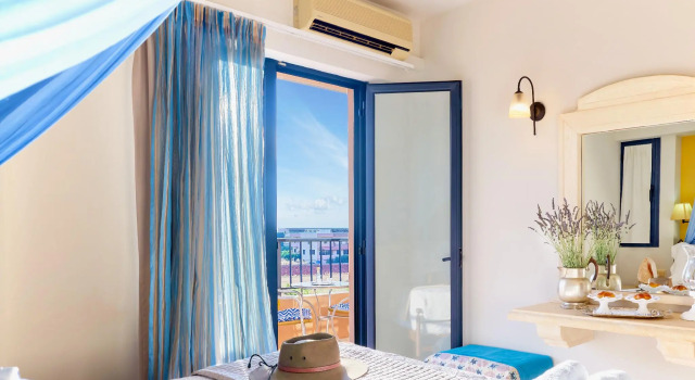 Golden Bay Apartments – Garden Haven