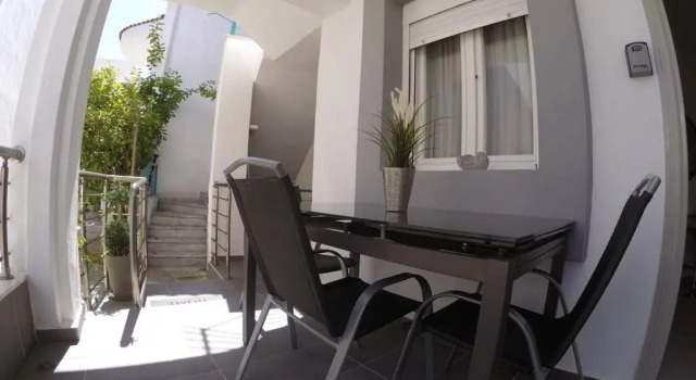 Апартаменты Polychrono New 2 Bedroom Apt. Just By The Sea!