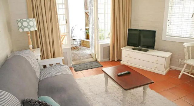 The Winelands Guest House, Забронировать Гостевой дом Гостевые дома Белвилл, Гостевой дом