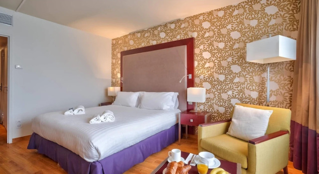 Двухместный номер Standard Отель Clarion Paris CDG Airport