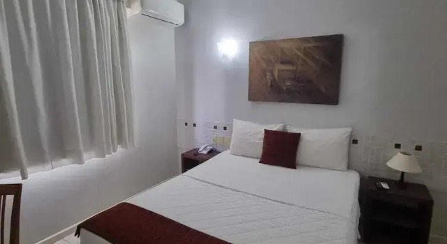 Четырёхместный номер Executive Tarik Fontes Plaza Hotel