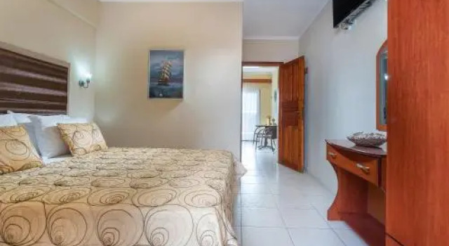 House Kostas, Book Hotel Sarti 