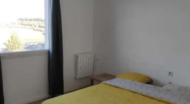 Appartement Futuroscope-E, Забронировать Апартаменты/квартира Отели Шаснёй-дю-Пуату с парковкой, рядом с Futuroscope Congrès-Événements, Парковка