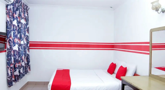 Двухместный номер Deluxe OYO 1173 Mandyrin Hotel