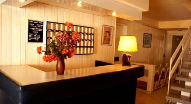 Hotel Saint James, Забронировать Отель Отели провинции Буэнос-Айреса с завтраком, Завтраки