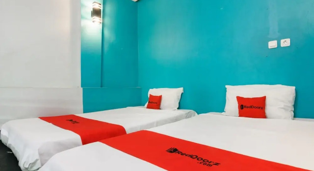RedDoorz Syariah near Mall Of Serang