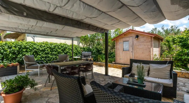 Апартаменты Regina Apartments