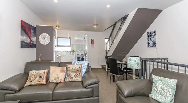 Апартаменты с 2 комнатами Awesome Christchurch Apartment