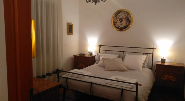 B&B Da Vito a San Martino, Buchen Sie Bed & Breakfast Vomero Neapel, in der Nähe von A.O.R.N. Santobono-Pausilipon