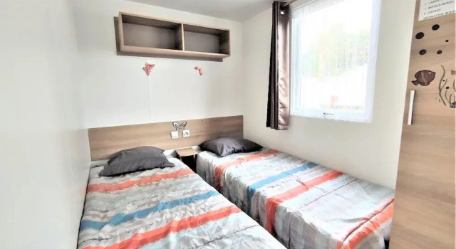 Swanky Mobile Home in Saint Jean de Monts
