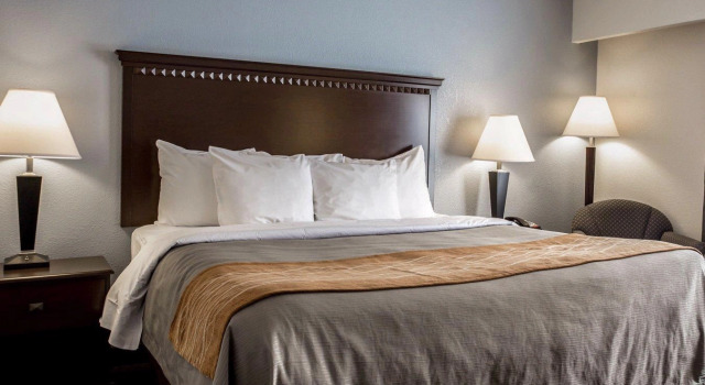Номер Standard Comfort Inn & Suites Lumberton Central I-95