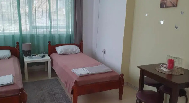 Economy Zimmer Rooms Lagat