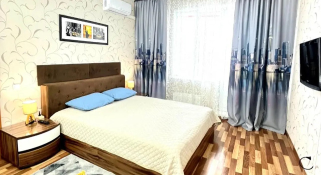 Rent in White Roses on the Yaryginskaya embankment 19A, Reserva ahora Apartamento Hoteles baratos en Krasnoyarsk