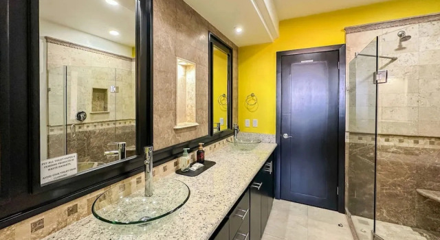 Коттедж 2BR Sunset Escape for Families