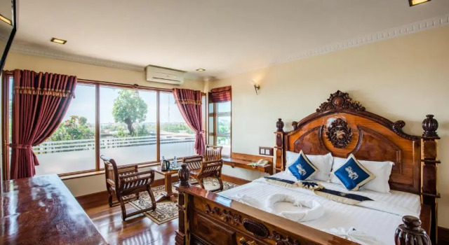 Двухместный номер Deluxe с видом на сад Seng Hout Hotel