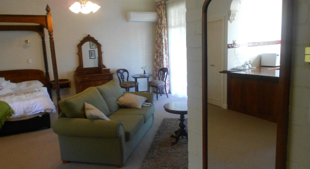 Люкс Victoria House Motel and Wine Bar