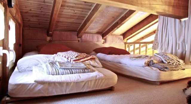 Chalet Belle Poncke, Prenota Chalet Hotel a Canton Vallese con parcheggio, Parcheggio