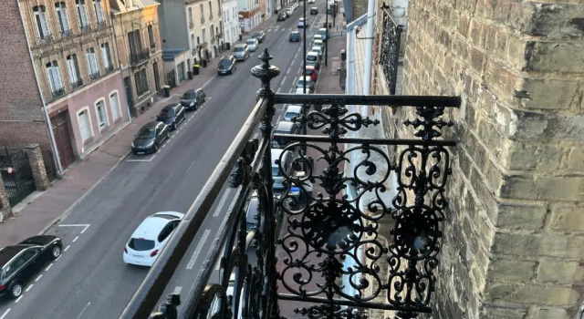 Verdun Doré - Parking gratuit, Netflix, Balcon, Internet Fibre - 2 Ch, Book Apartment Le Havre 