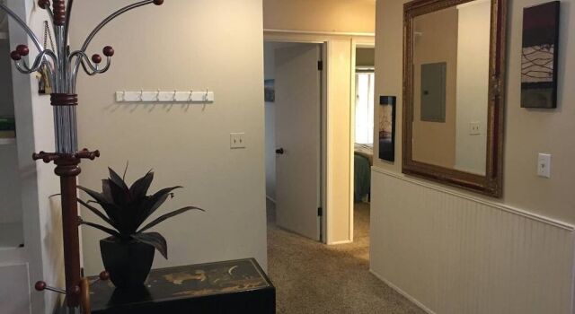 Escape at Eastside Condo and Townhomes, Забронировать Апартаменты/квартира Иссакуа штат Вашингтон