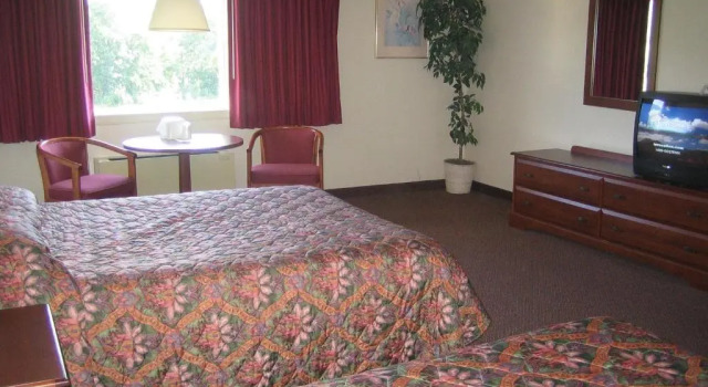 Town & Country Inn & Resort, Rezerwuj Ośrodek wypoczynkowy Hotele w New England z basenem, Basen