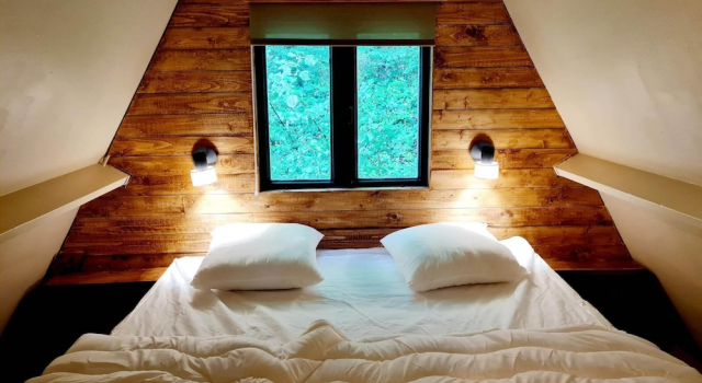 Elegant Chalet Getaway in Ardennes, Забронировать Шале Коттеджи Дюрбюи, Коттедж