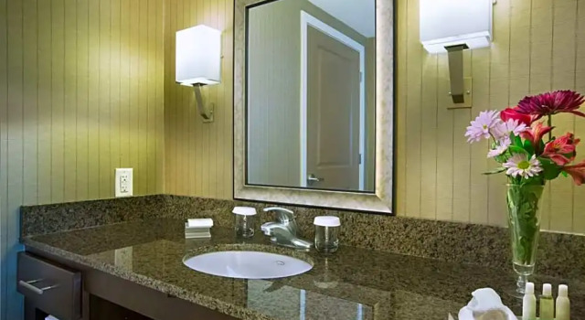 Шестиместный люкс с 3 комнатами Homewood Suites by Hilton Newport-Middletown