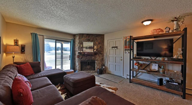 Meadow Ridge Court 7 Unit 6 - 2 Br Condo