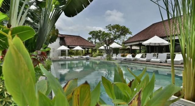 Люкс с видом на сад Katala Suites and Villas