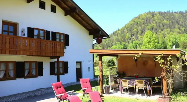 Rossfeld Modern Retreat, Varaa Hotelli Hotellit Baijeri pysäköinnillä, Pysäköinti