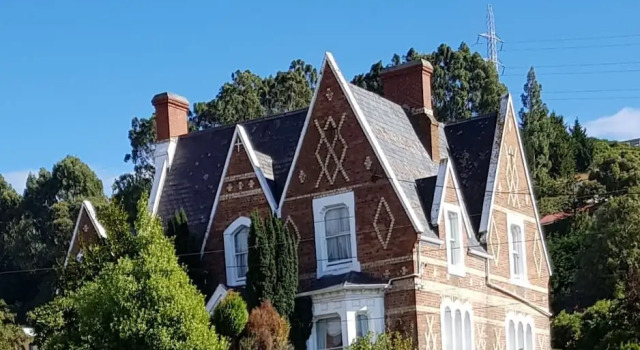 Lisburn House