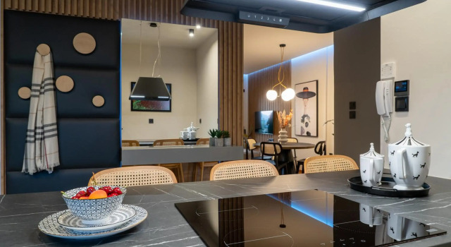 Seventh Floor, Book Hotel Volos 