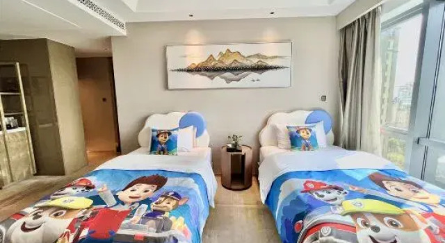 Семейный люкс с 2 комнатами с видом на сад Galactic True Home International Hotel