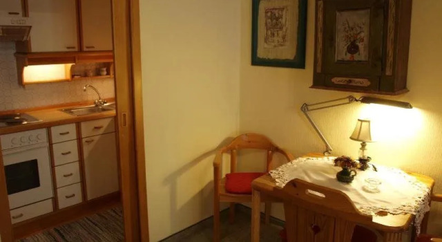 Am Kurzentrum, Rezerwuj Hotel Hotele w Salzburg z parkingiem, Parking