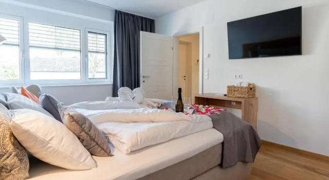 Apartments Galumbo - bleiben & genießen, Book Apartment Illmitz 