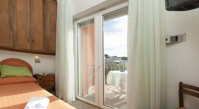 Номер Standard Mayflower Beach Hotel