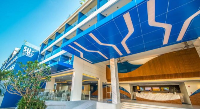 Отель Clover Patong Phuket