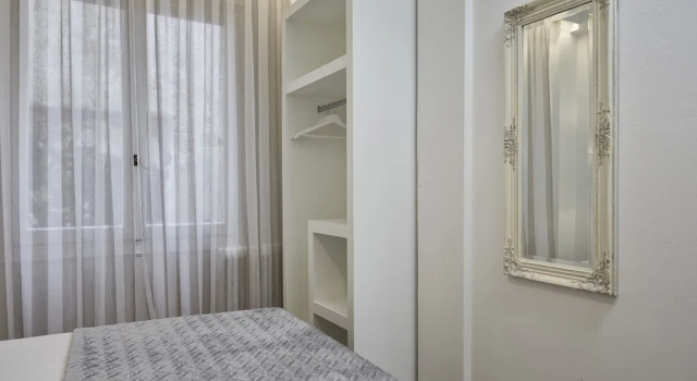 Апартаменты с балконом Cozy and Bright Apartment in Kolonaki