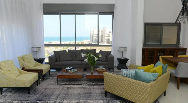 Luxurious Beachfront Penthouse, Buchen Sie Hotel Ashdod Zentralbezirk Israel, in der Nähe von Ashdod Beach