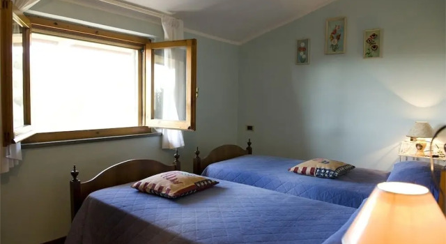Villa Trasimeno with pool and lake view, Забронировать Вилла Туоро-суль-Тразимено Озеро Тразимено