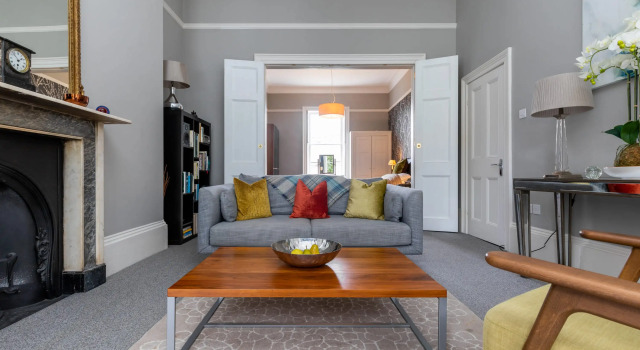 Spacious, Light-filled Period Apartment - Central Bath, Varaa Huoneisto Asunnot kohteessa Merseyside, Huoneisto