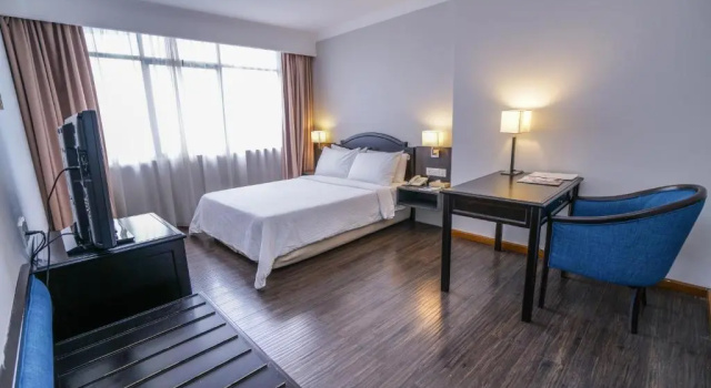 Двухместный номер Standard Kingwood Hotel Kuching