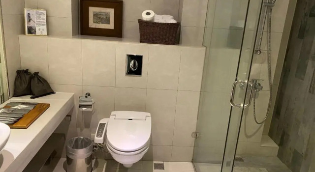 Номер Deluxe 3 Door Hotel