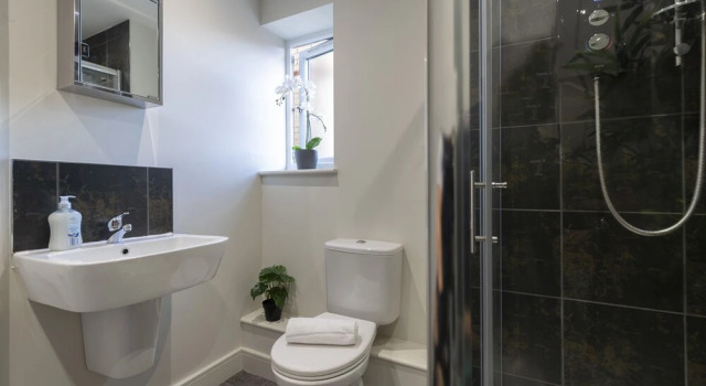 Апартаменты 4 Avery Gardens - 1 Bedroom Apartment