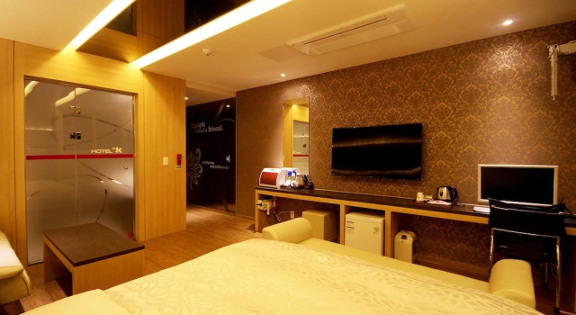 The K Motel Ulsan, Rezerwuj Motel Hotele w Ulsan z parkingiem, Parking