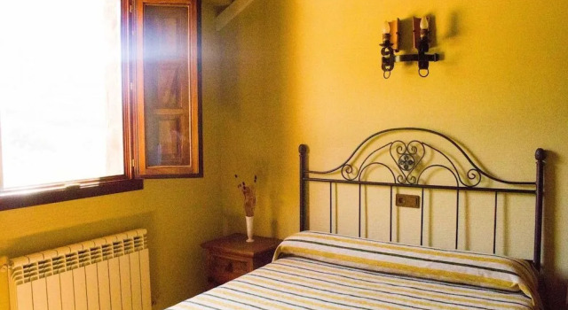Hostal Restaurante Sierra De La Martina, Book Hotel Colomera 