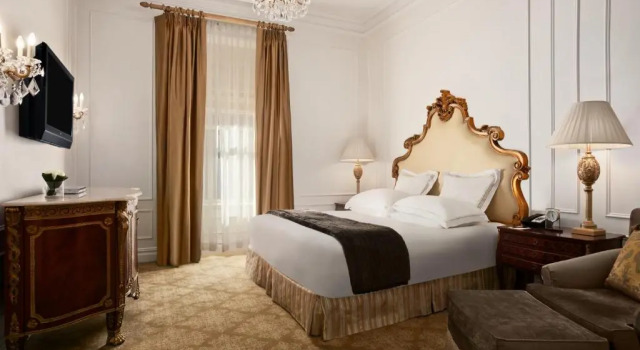 Двухместный номер Deluxe The Plaza, A Fairmont Hotel