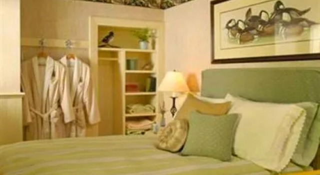 Stone House Inn & Spa, Book Ferieresort Macungie Pennsylvania